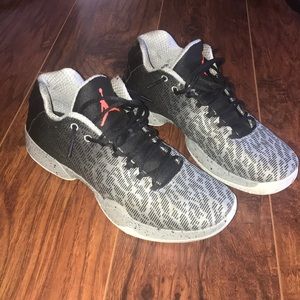 Jordan XX9 low “infrared”